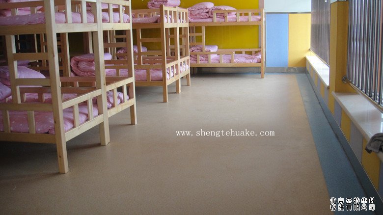 北京藍(lán)天宇鋒幼兒園橡膠地板工程實圖